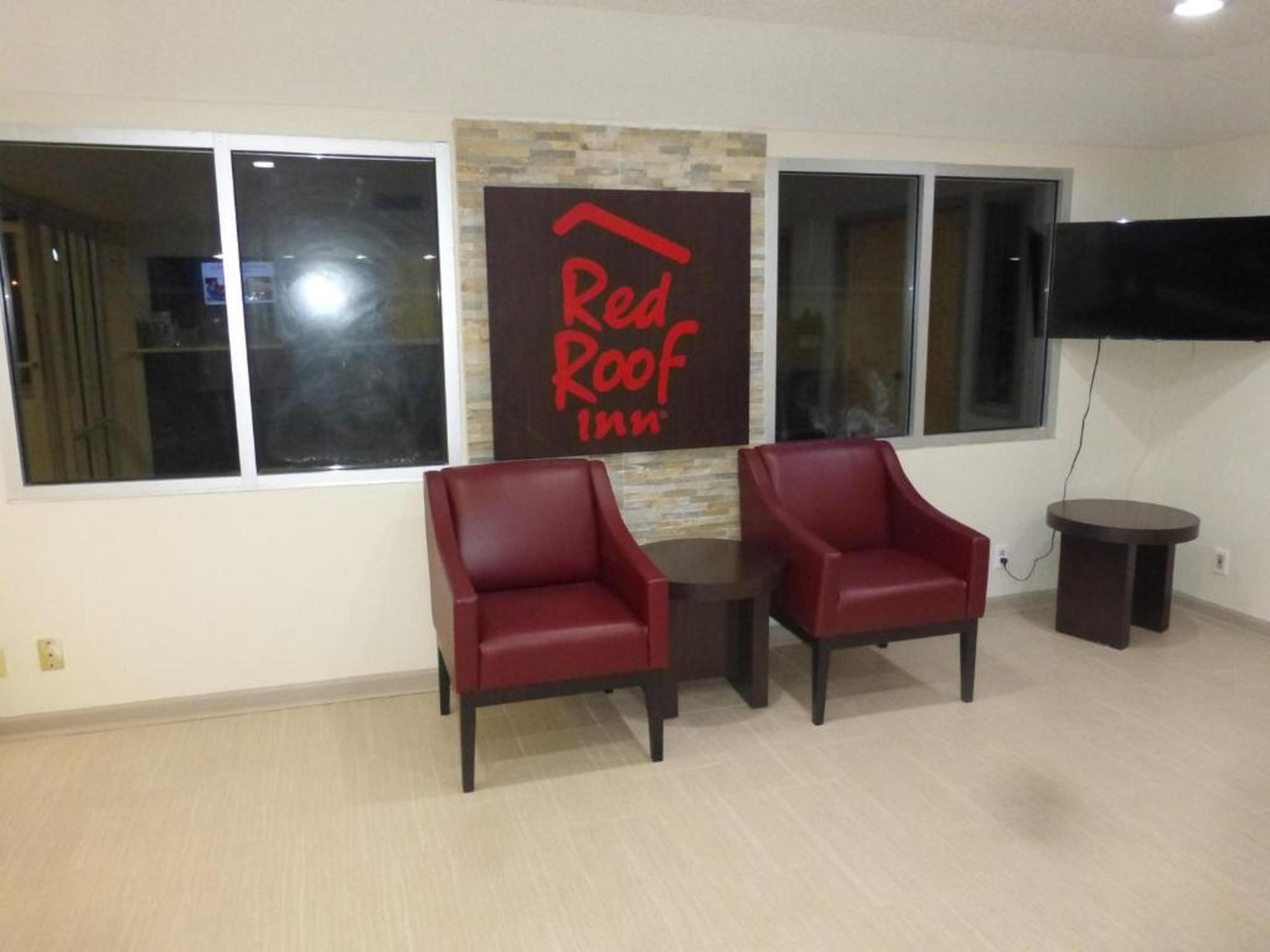Red Roof Inn Evergreen Exterior photo